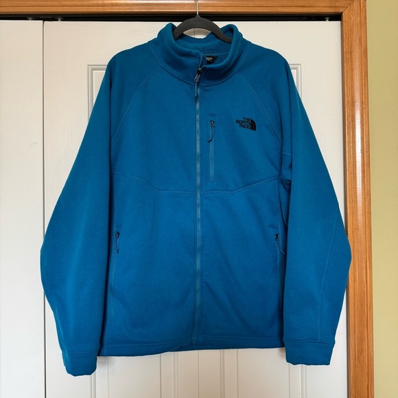 The NorthFace Men’s full zip fleece coat - Picture 1 of 7